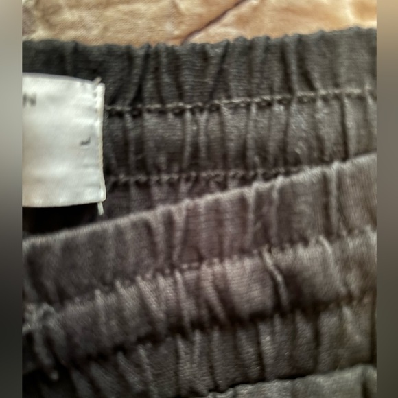 OSOS DESIGN, NWOT, black linen pants - Picture 4 of 5